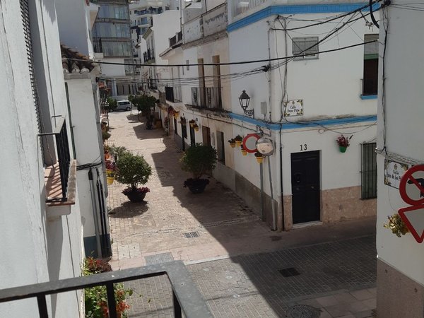 Chalet pareado - barrio Centro - vivienda en Estepona barata
