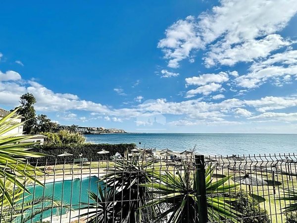 Piso - barrio Guadalobón - vivienda en Estepona barata