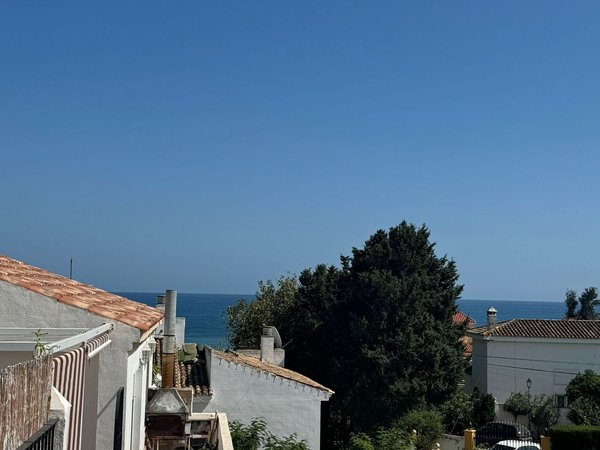 Dúplex - barrio Guadalobón - vivienda en Estepona barata