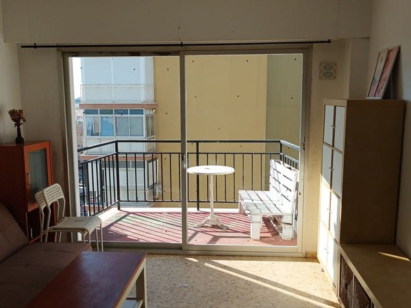 Estudio - barrio Manantiales - Estación de Autobuses - vivienda en Torremolinos barata
