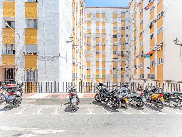 Piso en C/salduba - C/SALDUBA - vivienda en Marbella barata