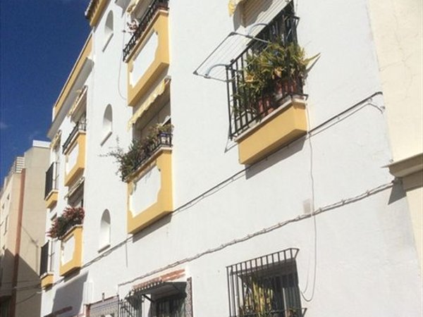 Piso - barrio Calvario - vivienda en Torremolinos barata