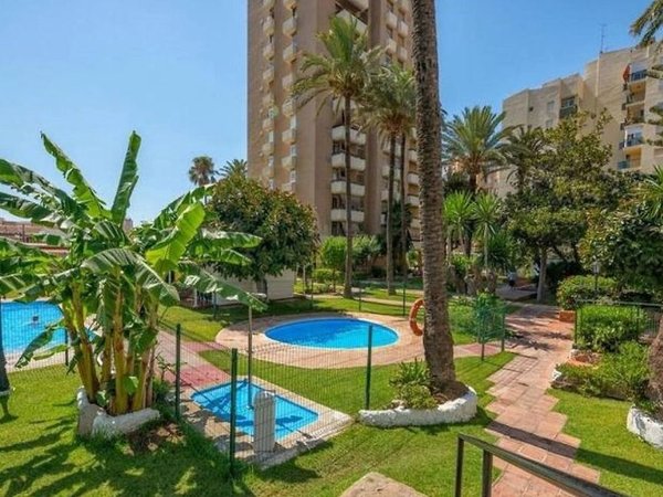 Piso en carlota alessandri s/n - carlota alessandri s/n - vivienda en Torremolinos barata