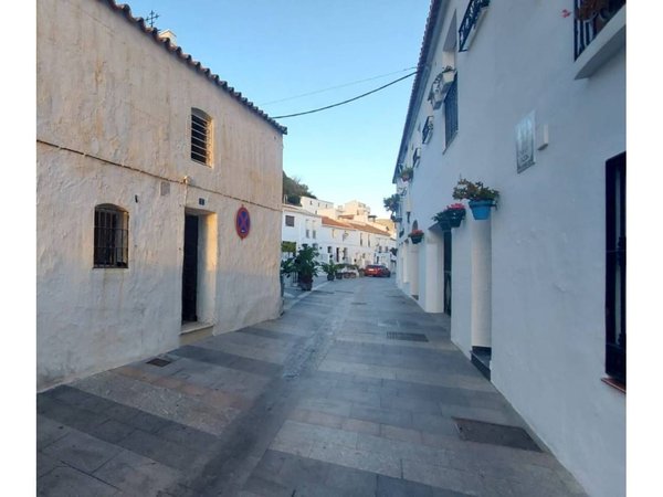 Chalet adosado en calle Campos - calle Campos - vivienda en Mijas barata