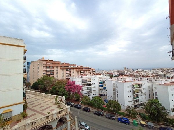 Piso - barrio Sierra de Estepona-Avda de Andalucia - vivienda en Estepona barata