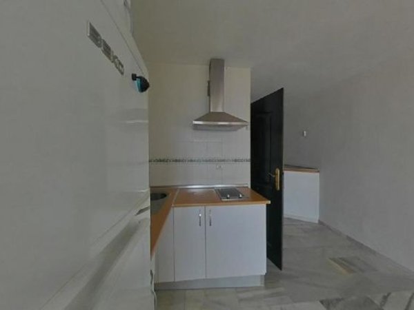 Piso en Calle Sidney - Calle Sidney - vivienda en Estepona barata