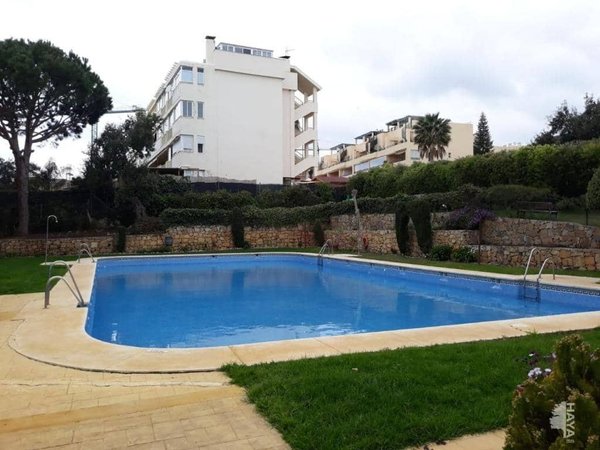 Piso en Urbanización Golf Río Real - Urbanización Golf Río Real - vivienda en Marbella barata