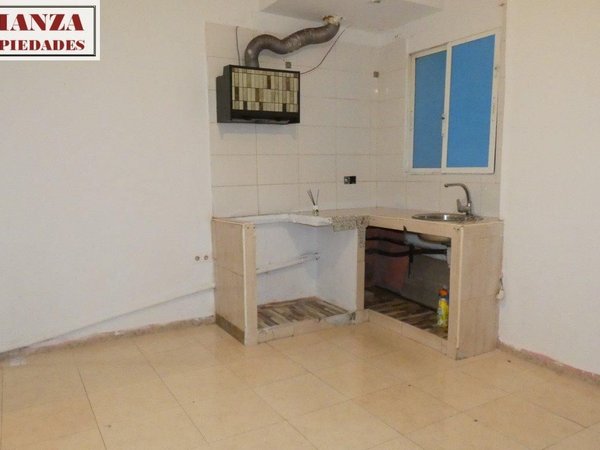 Piso - barrio Manantiales - Estación de Autobuses - vivienda en Torremolinos barata