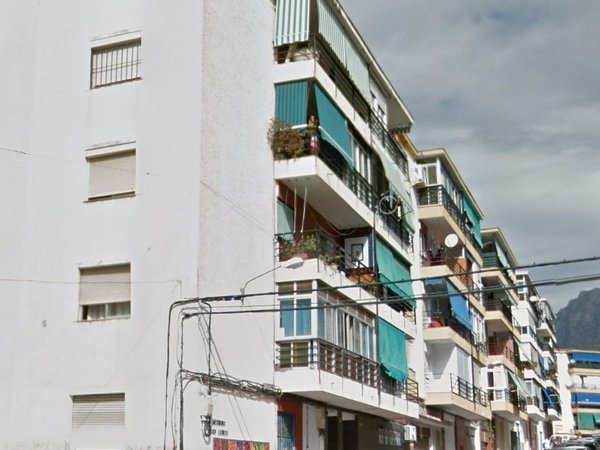 Piso - barrio Divina Pastora - vivienda en Marbella barata