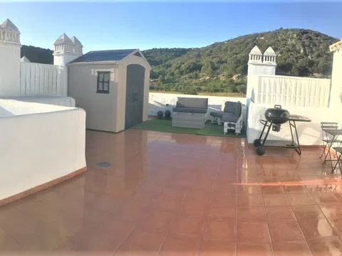 Ático en calle Villa Borghese - calle Villa Borghese - vivienda en Estepona barata