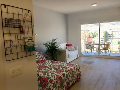 Estudio - Barrio Manantiales - Estación de Autobuses - vivienda en Torremolinos barata