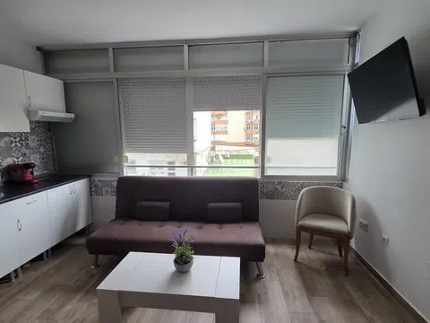 Estudio - Barrio Manantiales - Estación de Autobuses - vivienda en Torremolinos barata