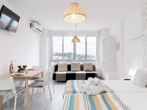 Estudio en calle Campillos - calle Campillos - vivienda en Torremolinos barata