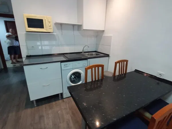 Estudio - Barrio Manantiales - Estación de Autobuses - vivienda en Torremolinos barata