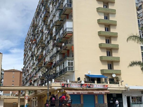 Piso - barrio Manantiales - Estación de Autobuses - vivienda en Torremolinos barata