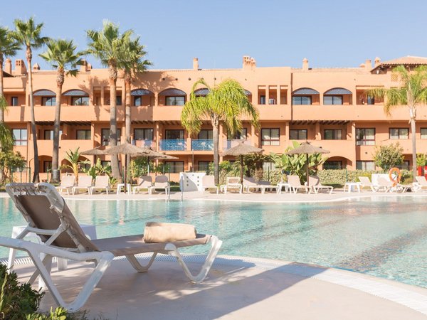 Piso - barrio Bel-Air - vivienda en Estepona barata
