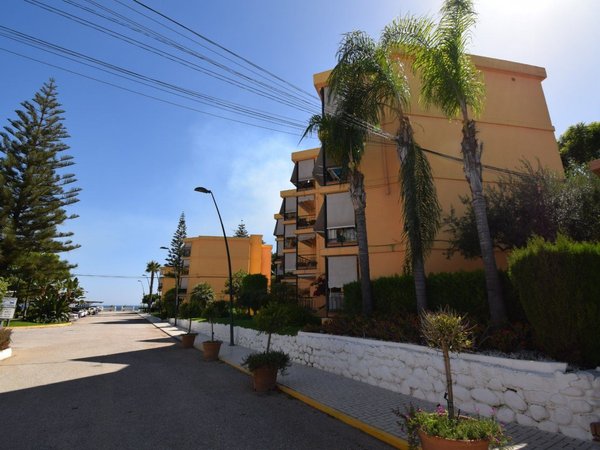 Piso - barrio Guadalmansa - vivienda en Estepona barata