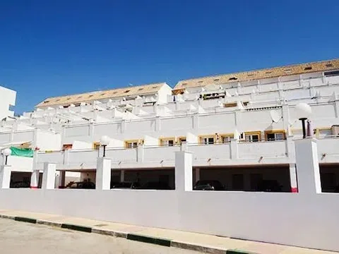 Piso - Altos de Estepona - vivienda en Estepona barata