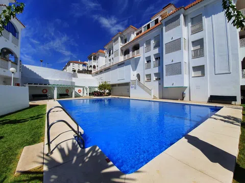 Piso en calle Tona Radely s/n - calle Tona Radely s/n - vivienda en Torremolinos barata