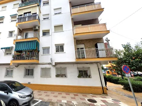 Piso en calle Valencia - calle VALENCIA - vivienda en Estepona barata