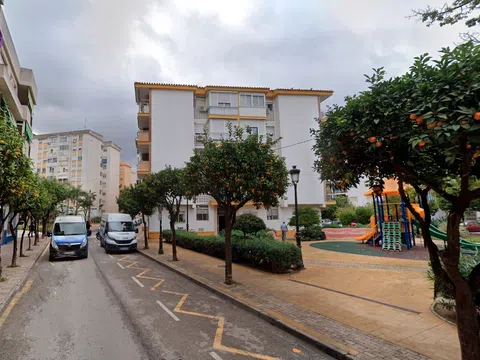 Piso en plaza Nuestra Señora de los Remedios - plaza Nuestra Señora de los Remedios - vivienda en Estepona barata