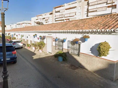 Piso en calle Faro - calle Faro - vivienda en Estepona barata