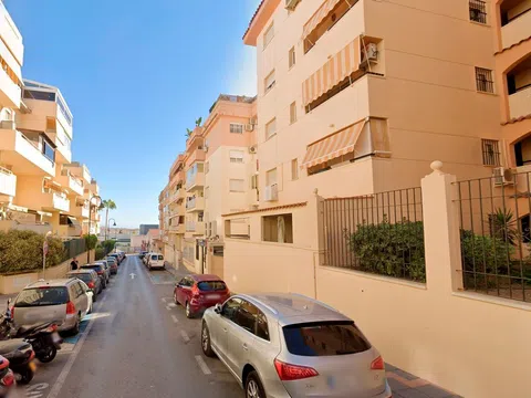 Piso en calle Alvaro Mutis s/n - calle Alvaro Mutis s/n - vivienda en Mijas barata