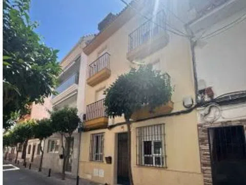 Piso en calle Nueva - calle Nueva - vivienda en Fuengirola barata