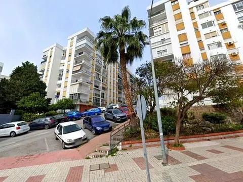 Piso - Barrio Sierra de Estepona-Avda de Andalucia - vivienda en Estepona barata