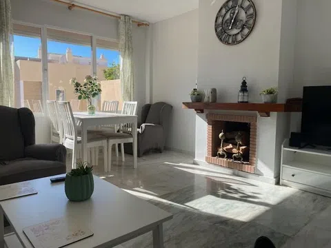 Piso en calle de los Pueblos Blancos - calle de los Pueblos Blancos - vivienda en Estepona barata