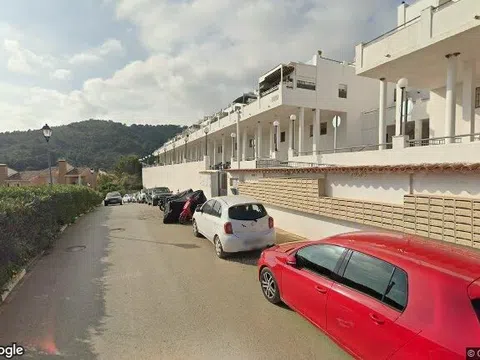 Piso en calle Sidney - calle Sidney - vivienda en Estepona barata