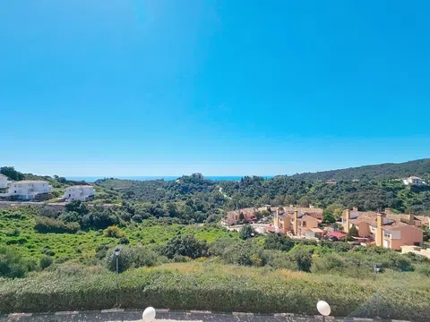 Piso en calle Sidney - calle Sidney - vivienda en Estepona barata