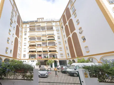 Piso en calle Hermanos Galan Casero, 17 - calle Hermanos Galan Casero, 17 - vivienda en Fuengirola barata
