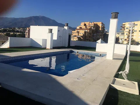 Piso - Barrio Centro - vivienda en Estepona barata